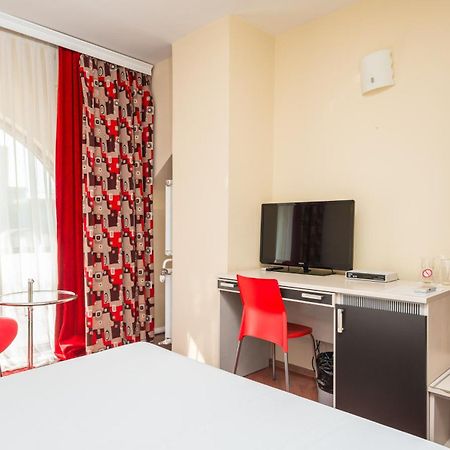 Bed and breakfast Pelister Skopje Chambre photo