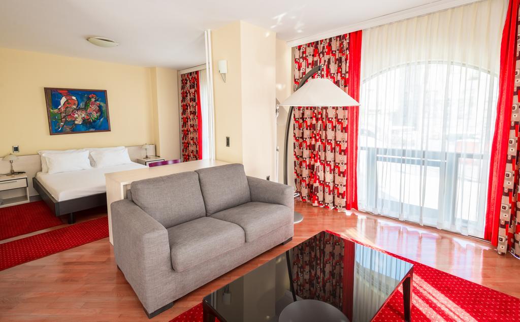 Bed and breakfast Pelister Skopje Chambre photo